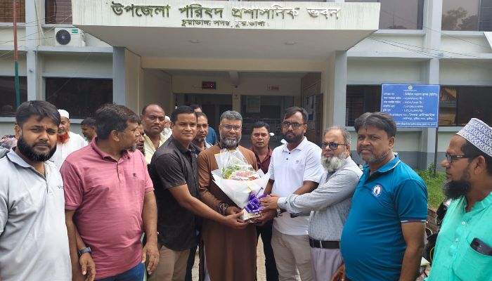 চুয়াডাঙ্গা জেলা পরিষদ প্রশাসকের সাথে জীবননগর ক্লিনিক-ডায়াগনস্টিক মালিক সমিতির সৌজন্য সাক্ষাৎ