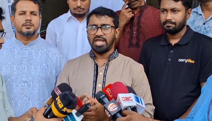আ. লীগকে রাজনীতিতে ফেরাতে জামায়াত অপচেষ্টা চালাচ্ছে: রাশেদ খাঁন