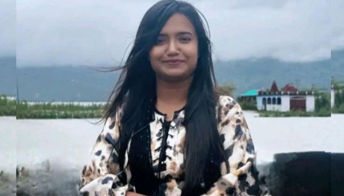 ছাত্রদল নেত্রী ইকরাকে দল থেকে বহিষ্কার