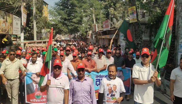 সিরাজগঞ্জে বর্ণাঢ্য আয়োজনে  যুবদলের ৪৮তম প্রতিষ্ঠাবার্ষিকী পালিত