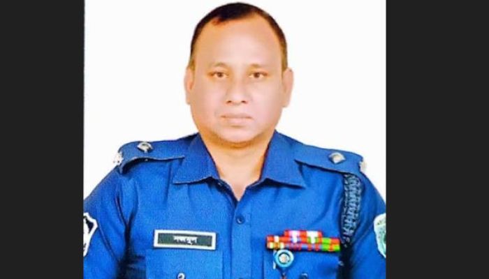ভুক্তভোগীদের মামলা না নেয়ার অভিযোগ পীরগঞ্জ থানার ওসির বিরুদ্ধে