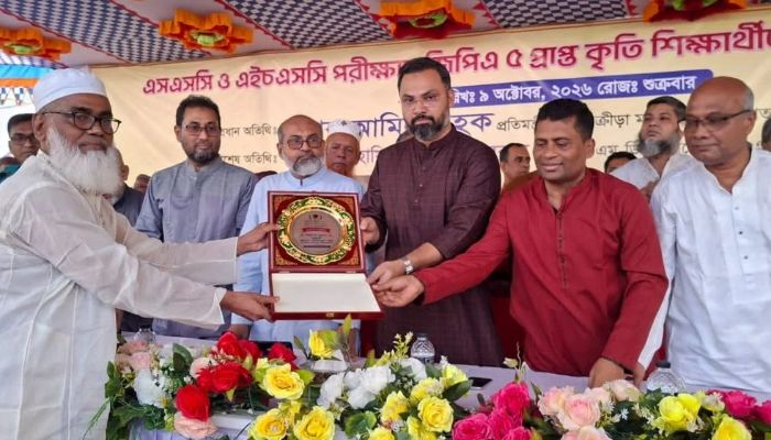 চতুর্থ শ্রেণি থেকে বাধ্যতামূলক হচ্ছে খেলাধুলার বই